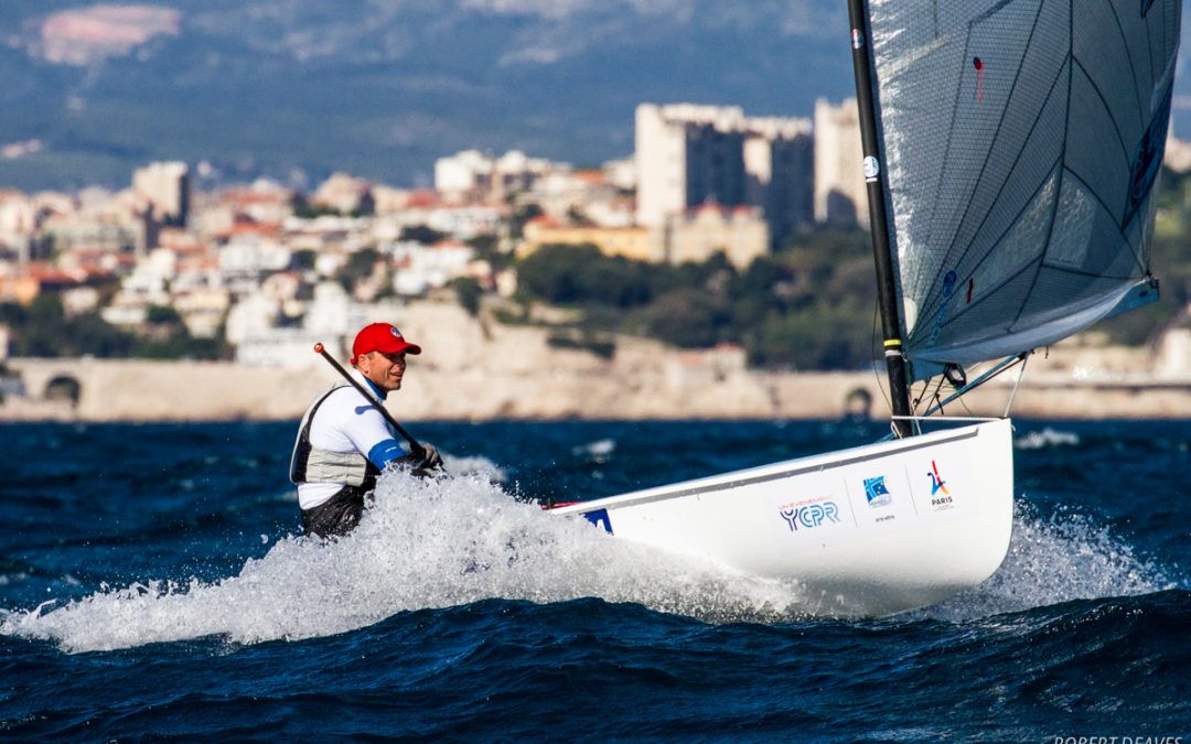 Ed Wright takes 2 bullets at the Europeans in Marseille